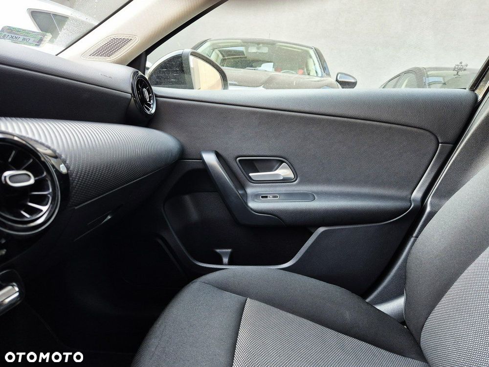 Mercedes-Benz Klasa A 160 - 33