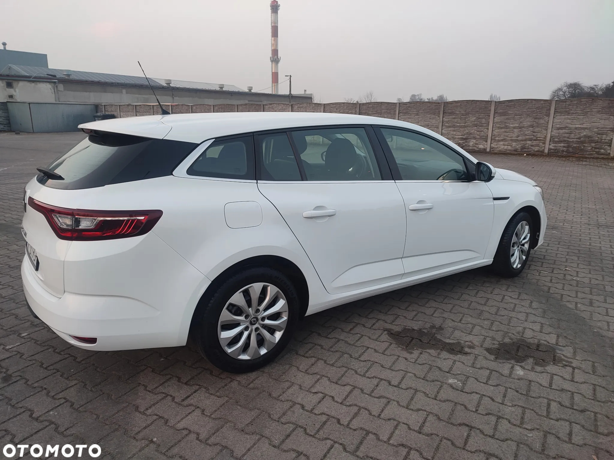 Renault Megane 1.3 TCe FAP Life - 7
