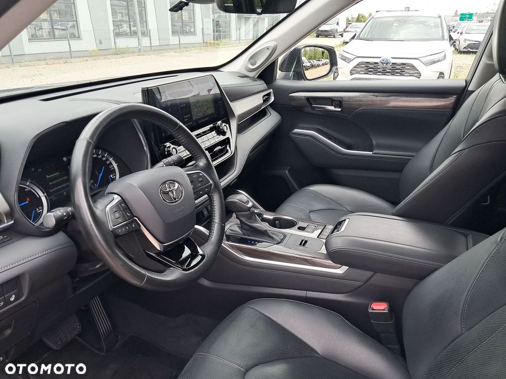 Toyota Highlander - 9