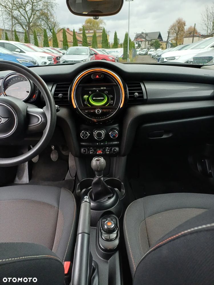 MINI Cooper John Works Trim - 21