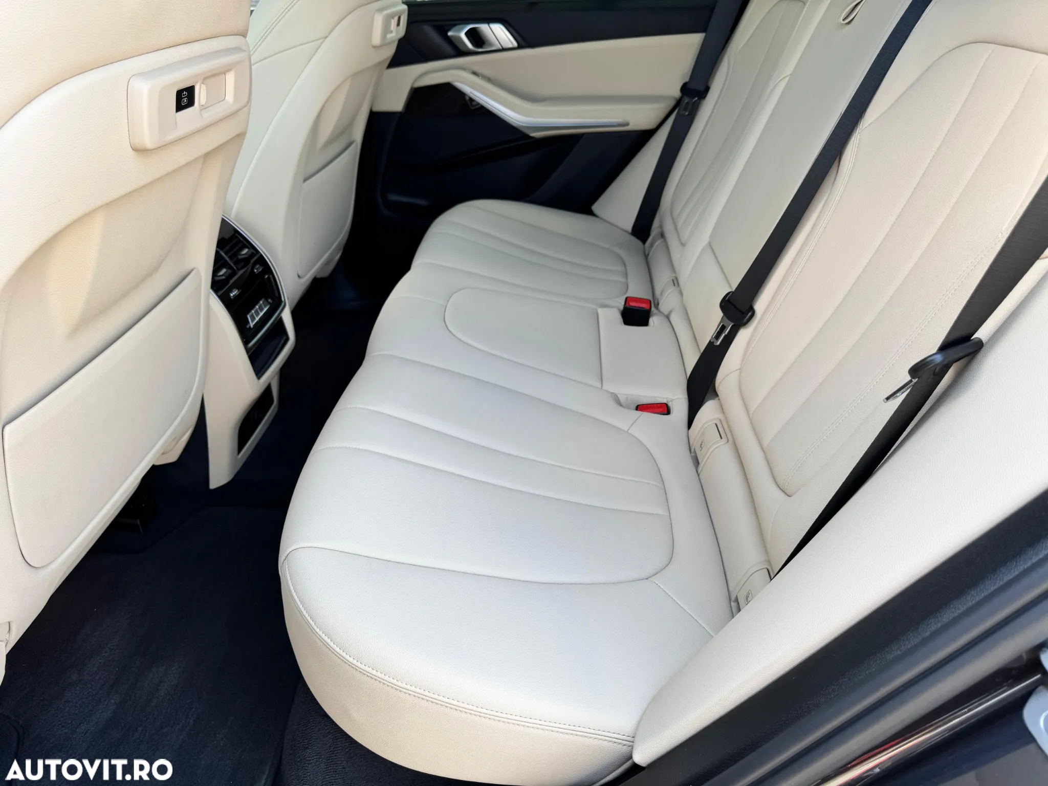 BMW X5 xDrive45e - 13