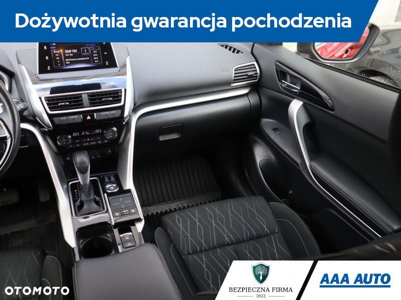 Mitsubishi Eclipse Cross - 10