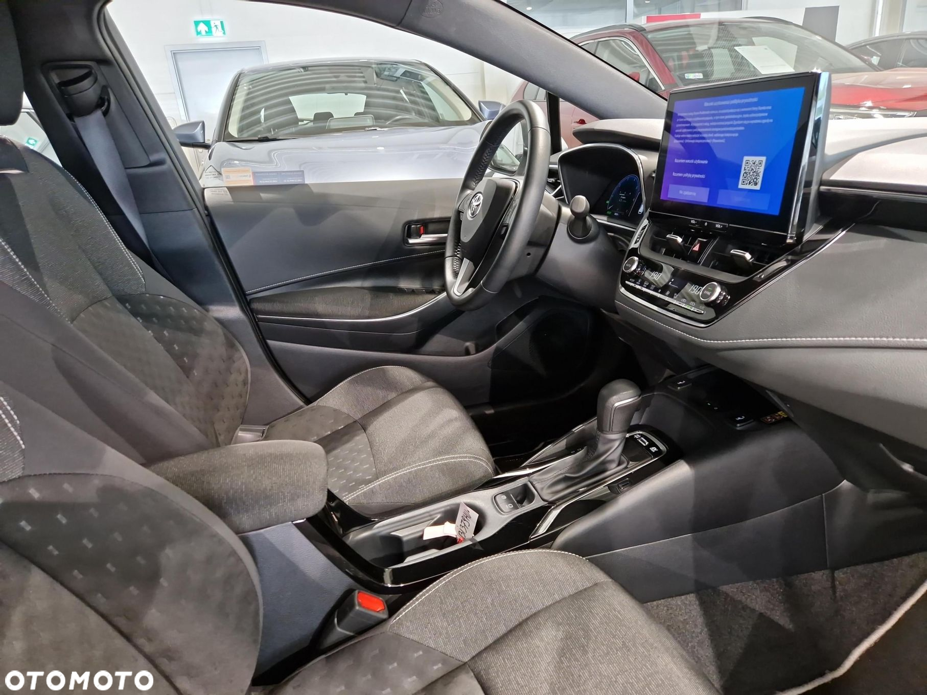 Toyota Corolla 1.8 Hybrid Comfort - 9