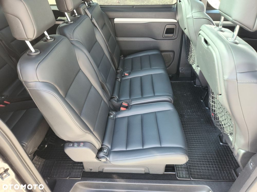 Peugeot Traveller L2 2.0 EAT8 Business - 30