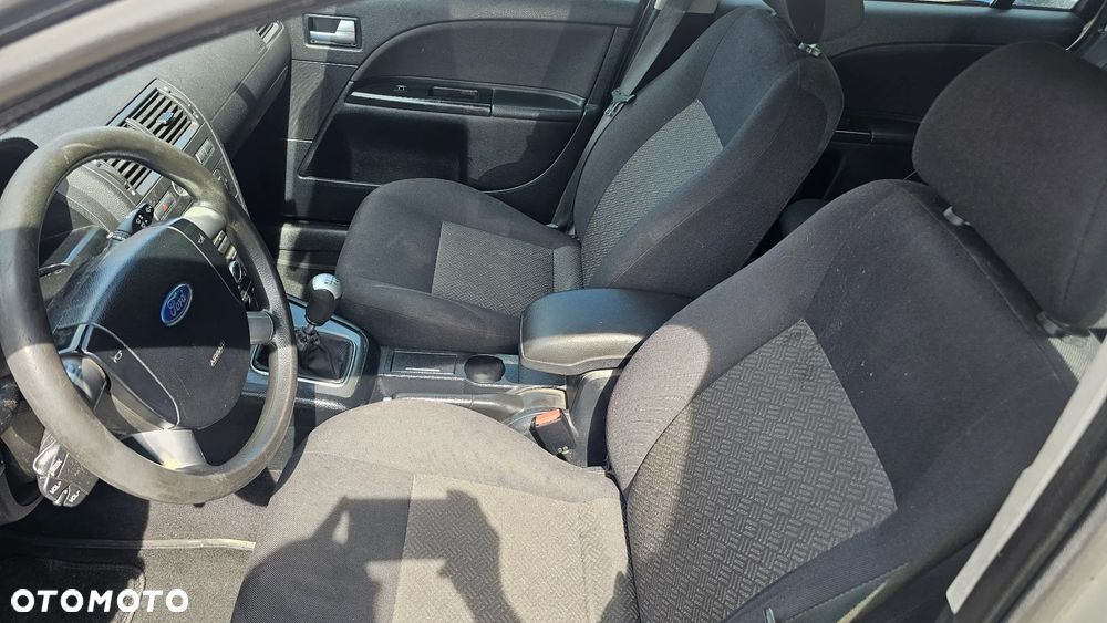 Ford Mondeo 2.0 TDCI Trend X - 10