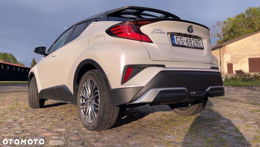 Toyota C-HR 2.0 Hybrid Executive - 8
