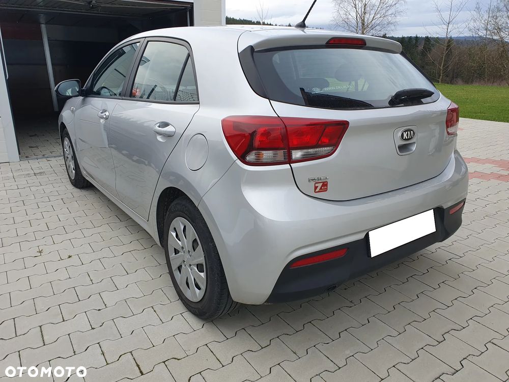 Kia Rio 1.2 L Business Line - 4