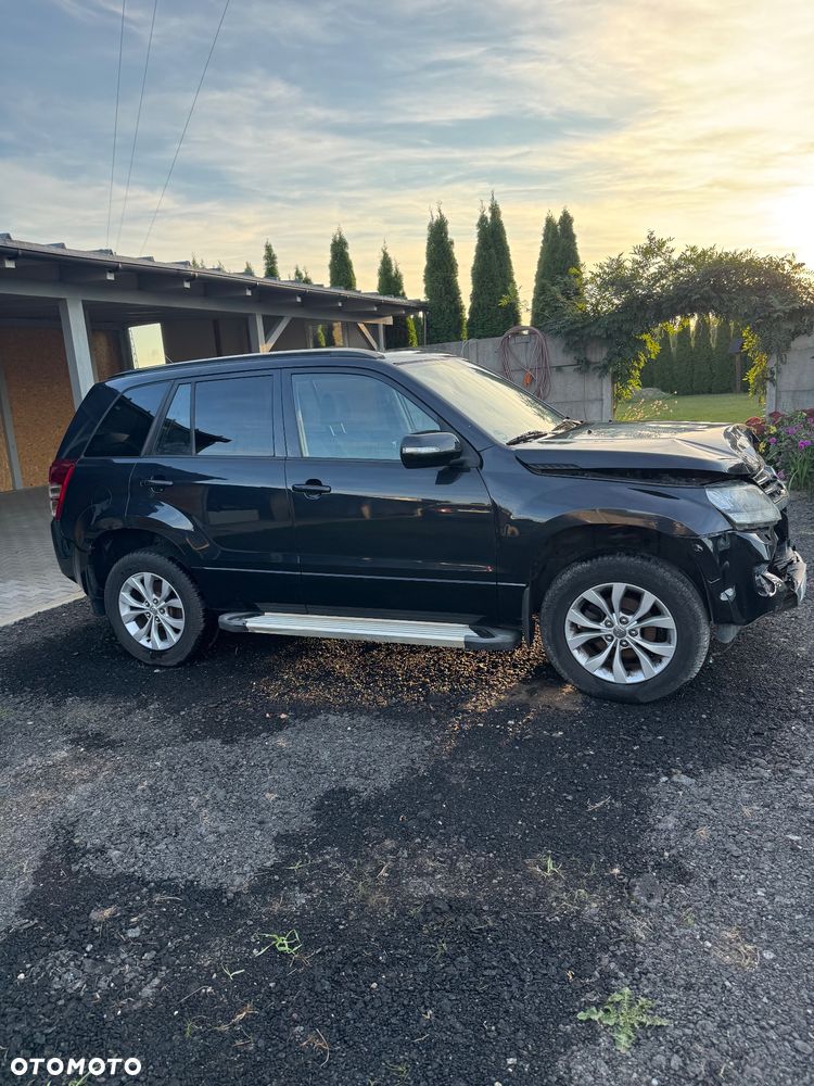 Suzuki Grand Vitara - 3