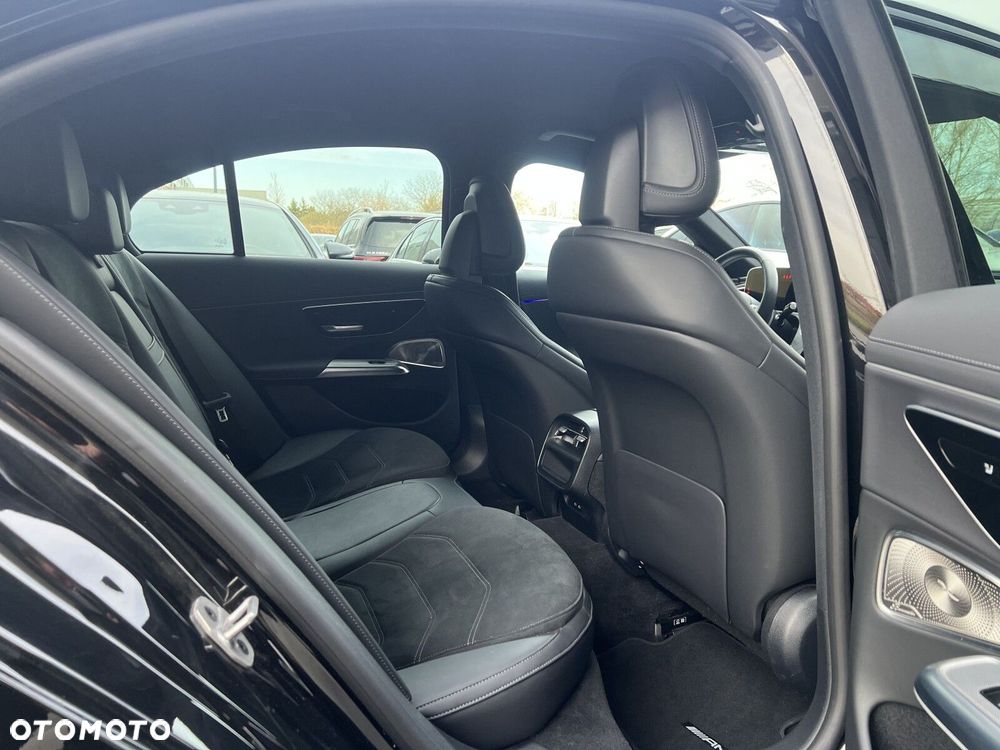 Mercedes-Benz Klasa E - 15