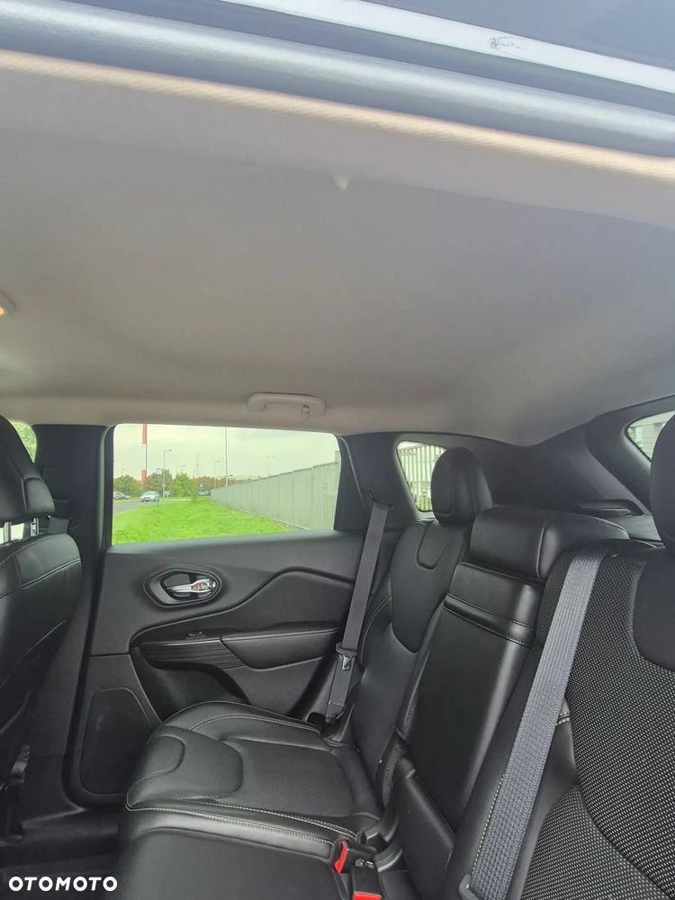 Jeep Cherokee 2.2 MJD Active Drive II Limited - 11
