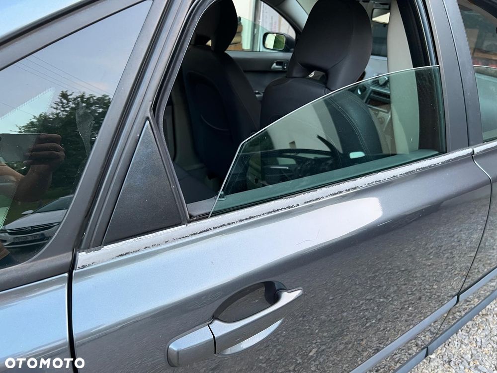 Volvo S40 2.0D Kinetic - 12