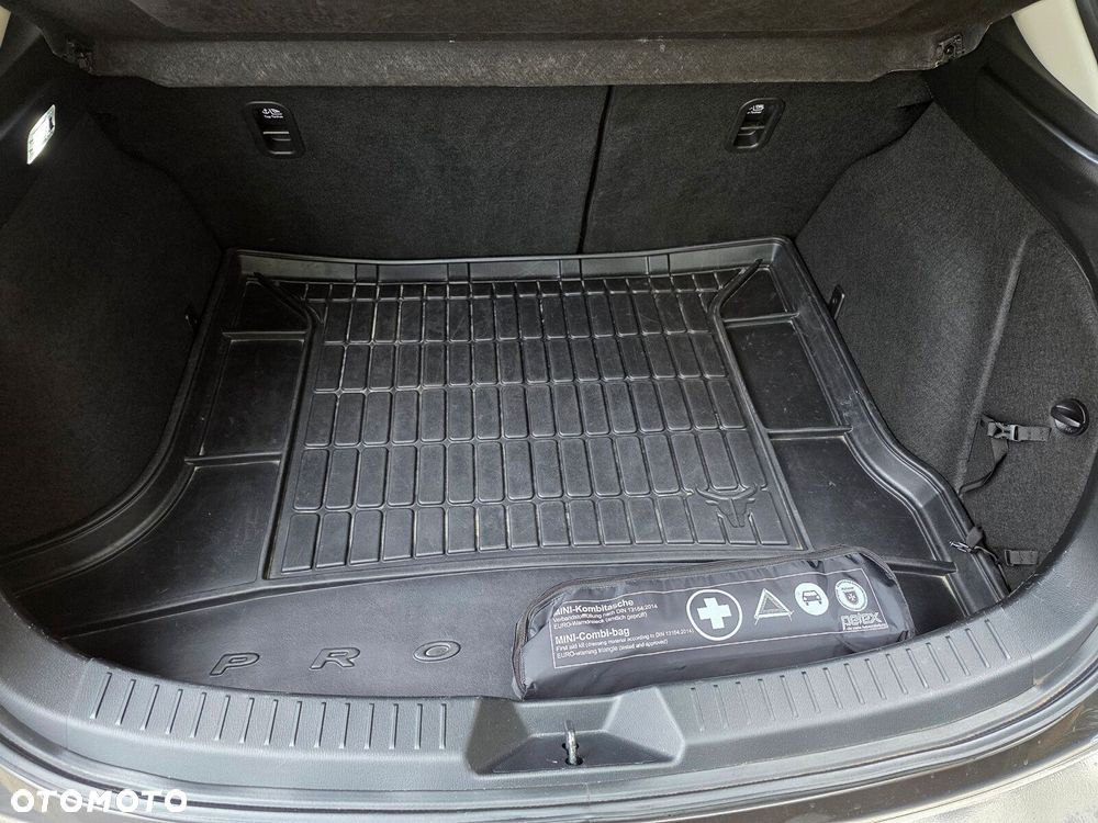 Mazda 3 - 15