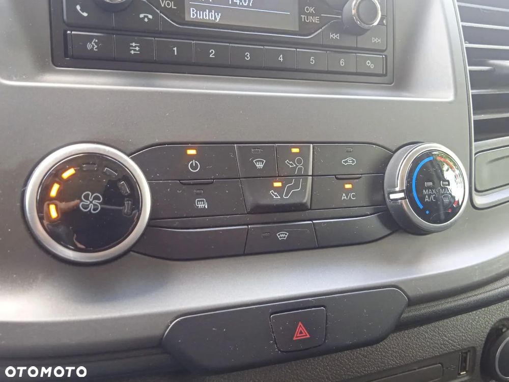 Ford Transit Custom - 21