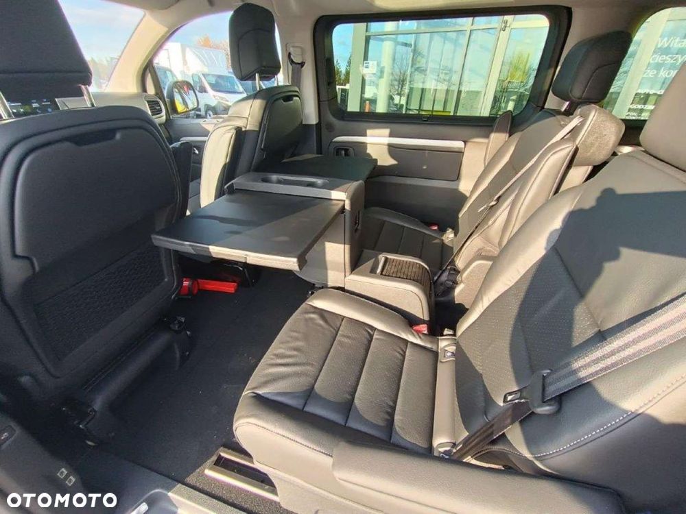 Peugeot Traveller 2.0 BlueHDi Long Business EAT8 - 14