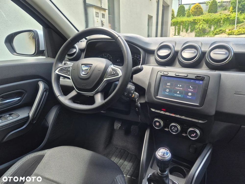 Dacia Duster 1.6 SCe Prestige - 17