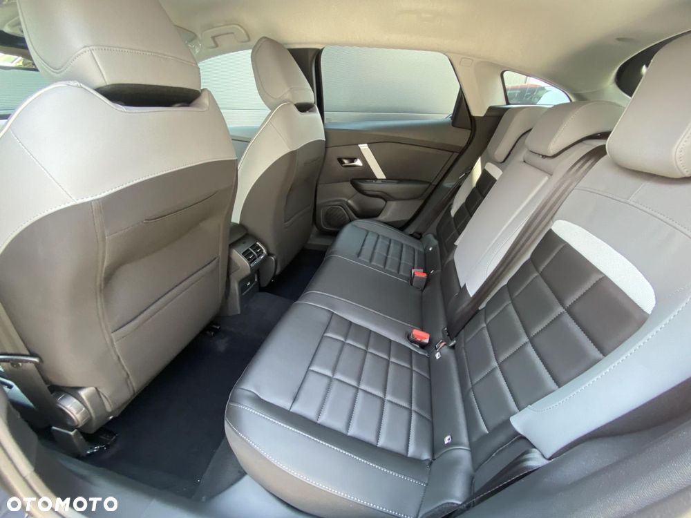 Citroën C4 1.2 mHEV Max eDCT6 - 9