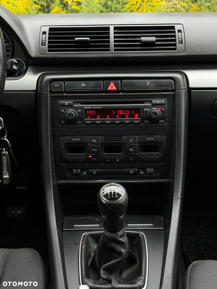 Audi A4 Avant 2 - 15