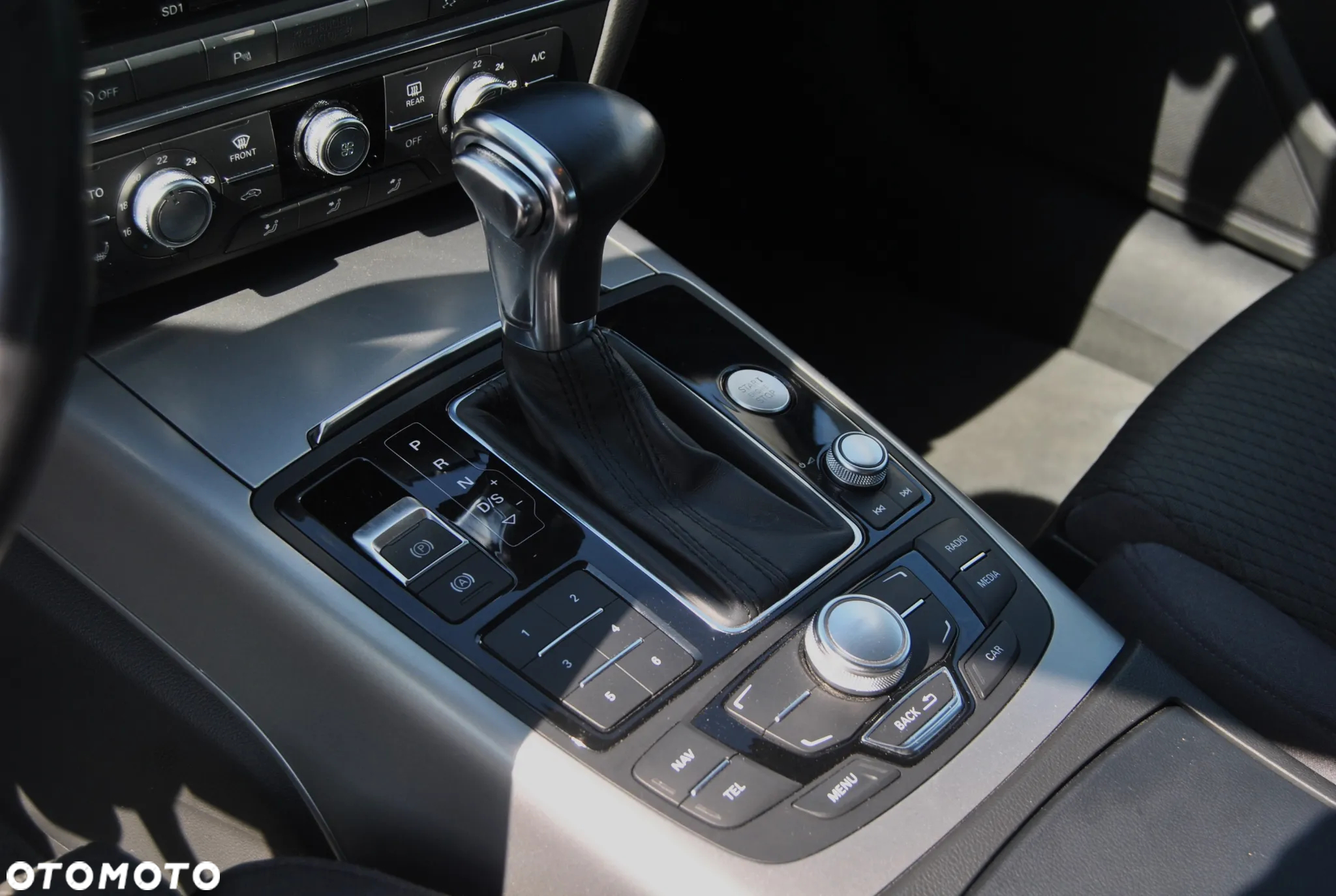 Audi A6 2.0 TDI ultra S tronic - 12
