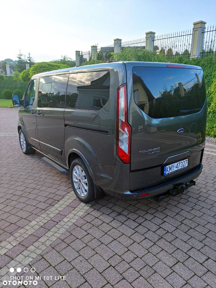 Ford Tourneo Custom 2.0 EcoBlue L1 Titanium - 7