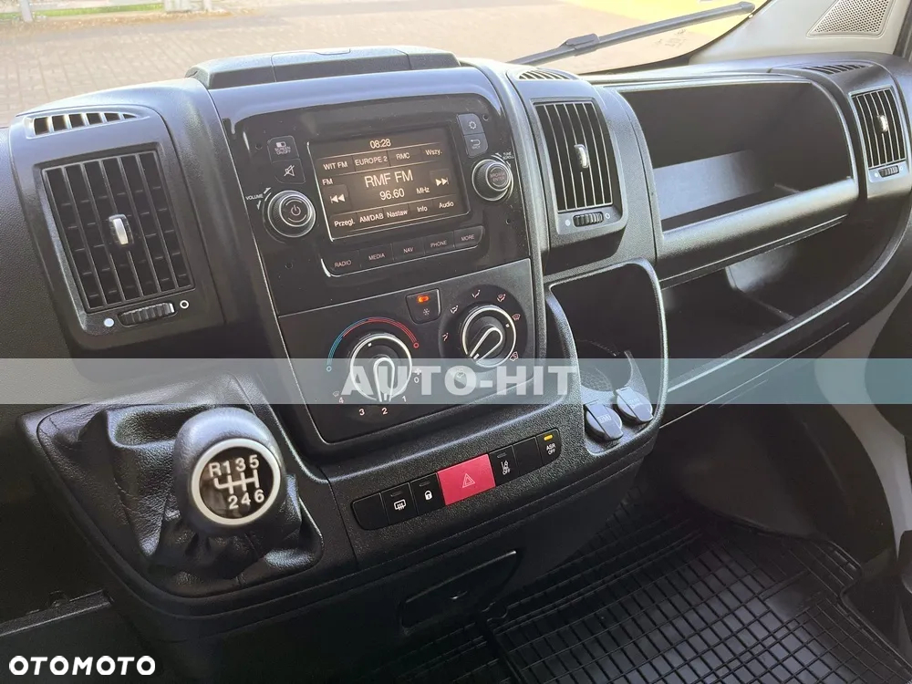 Peugeot Boxer - 8