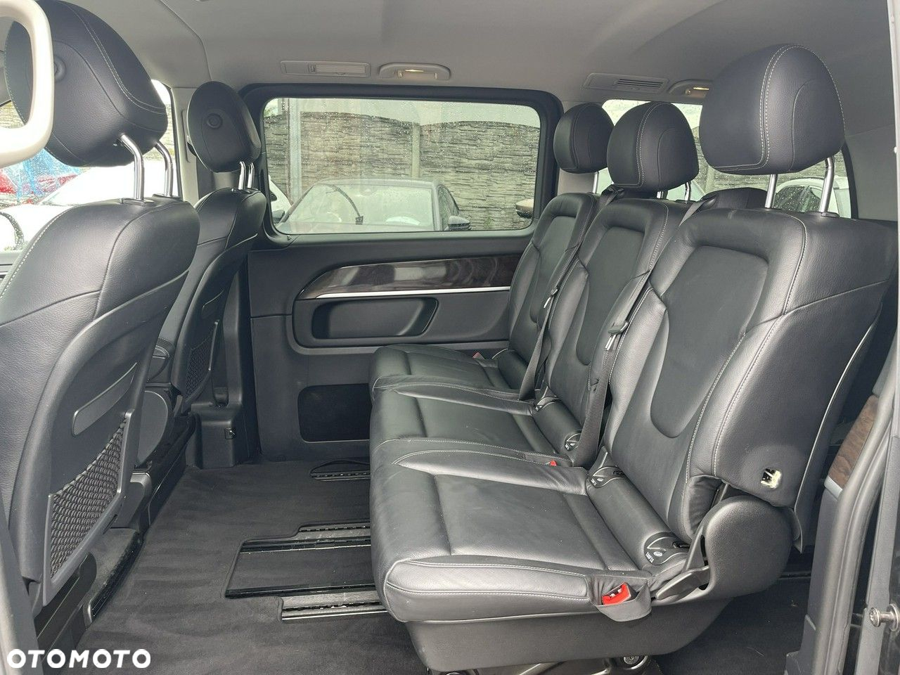 Mercedes-Benz Klasa V 250 (BlueTEC) d Avantgarde 7G-Tronic (d³ugi) - 12