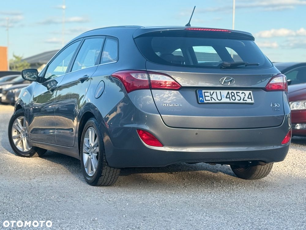 Hyundai i30 i30cw 1.4 CRDi Trend - 11