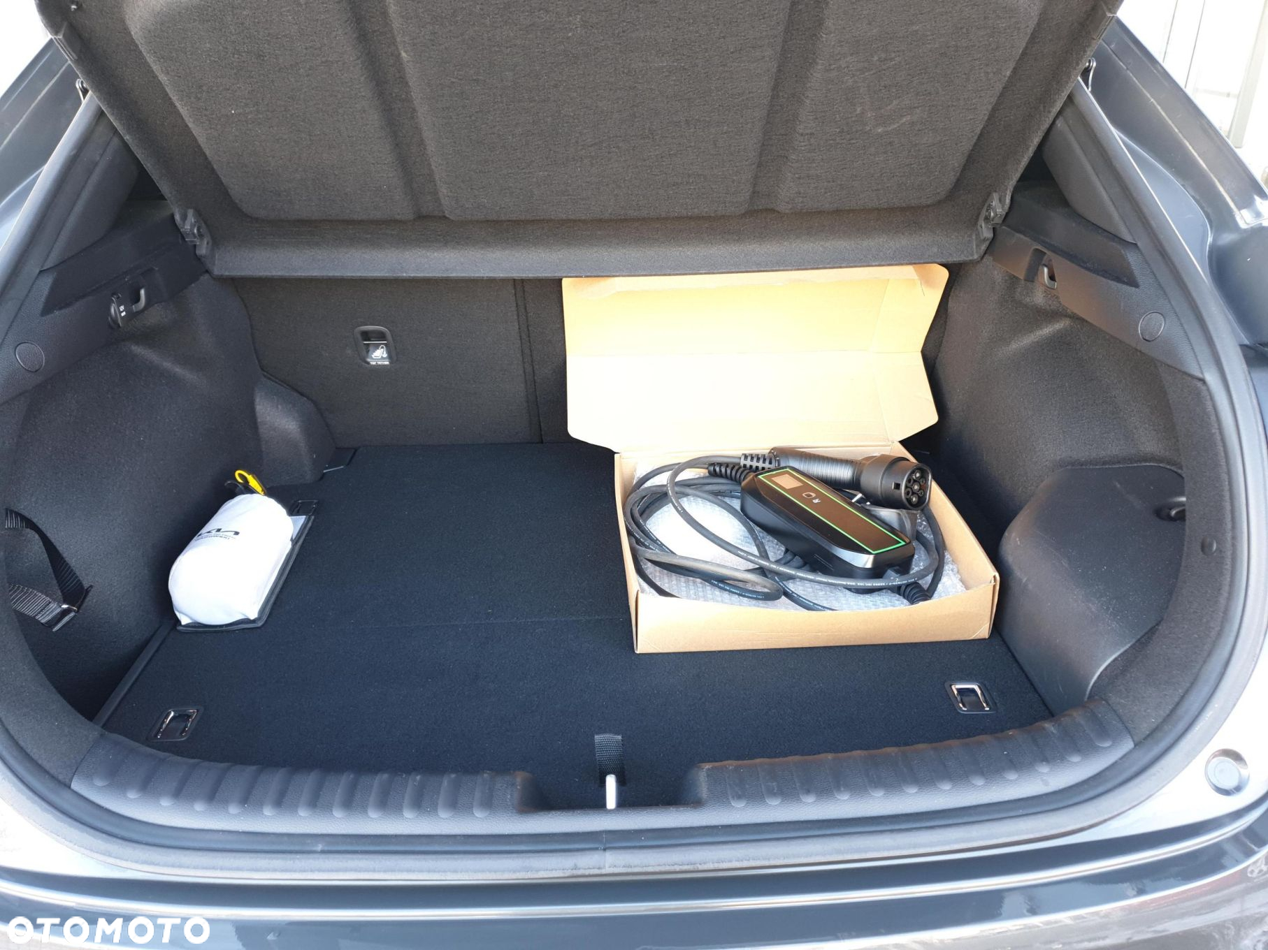 Kia XCeed 1.6 GDI PHEV Business Line DCT - 10