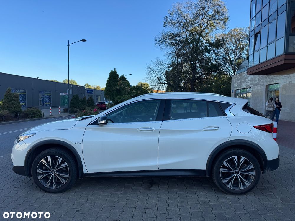 Infiniti Qx30 2018 photo 5