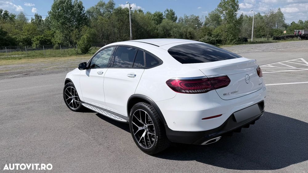 Mercedes-Benz GLC Coupe 300 d 4Matic 9G-TRONIC Exclusive - 6