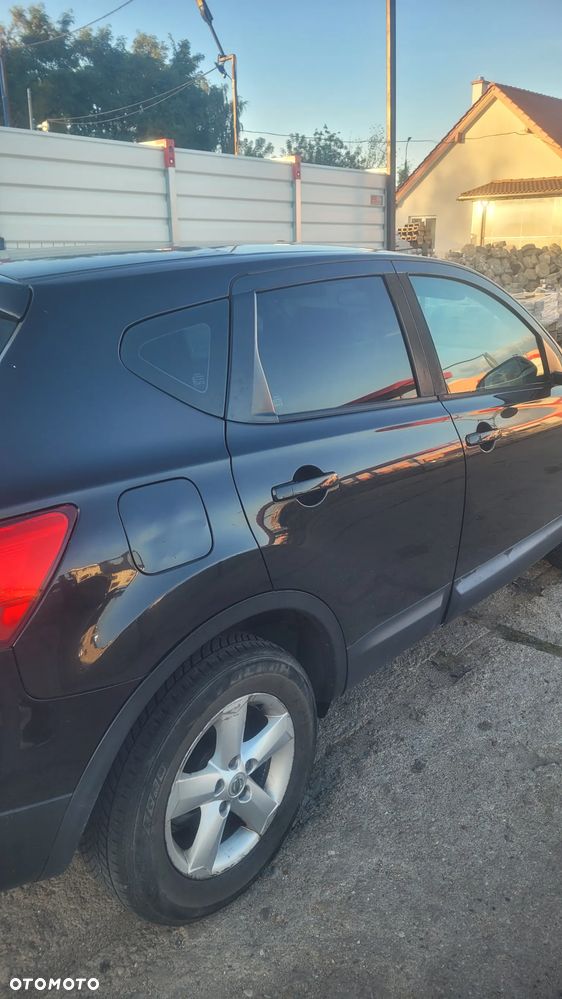 Nissan Qashqai 2.0 dCi 4x4 Tekna Premium - 10