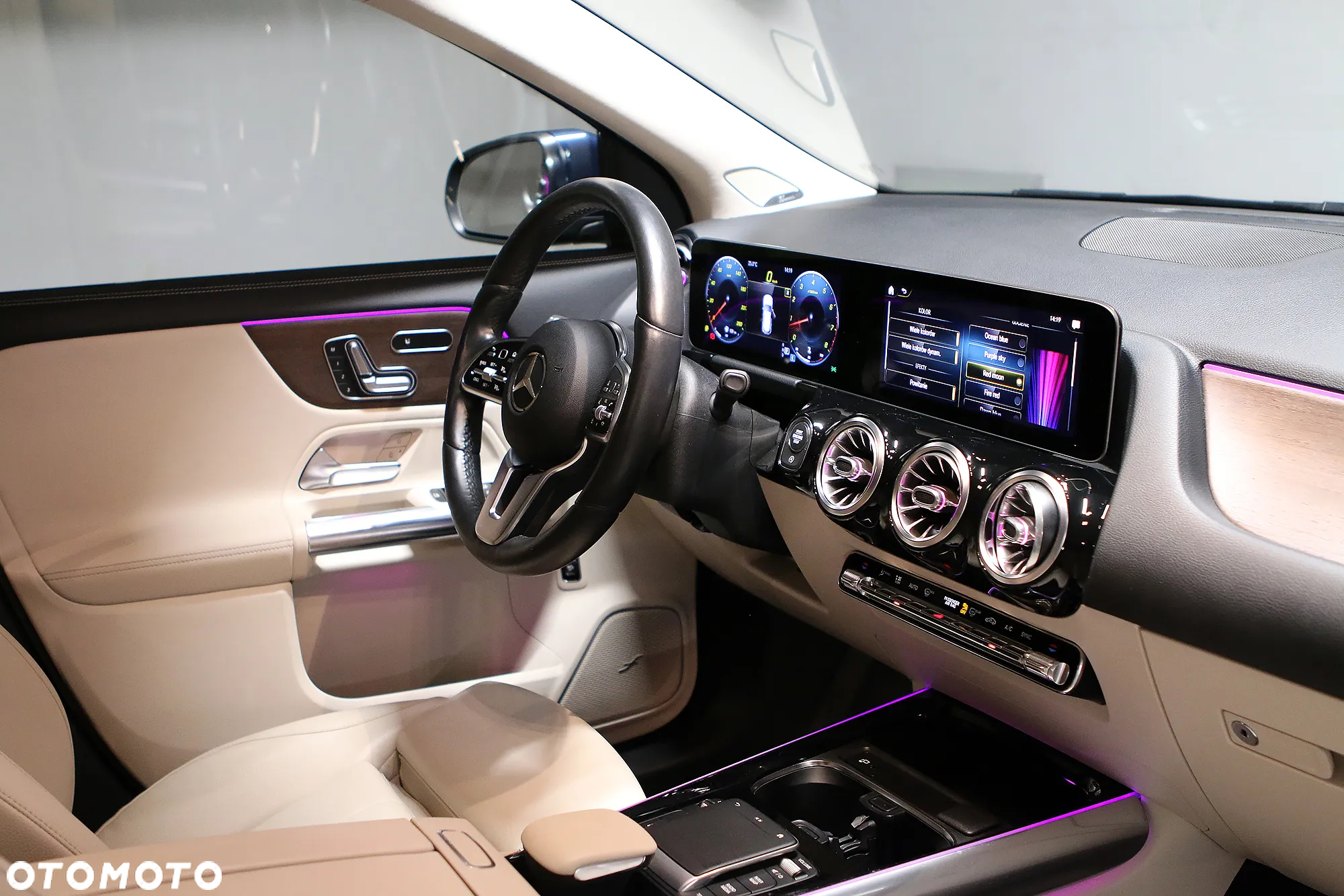 Mercedes-Benz GLA 250 4Matic 8G-DCT Progressive - 27