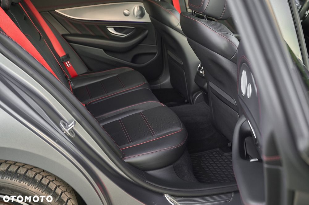 Mercedes-Benz Klasa E 53 AMG 4-Matic+ - 28