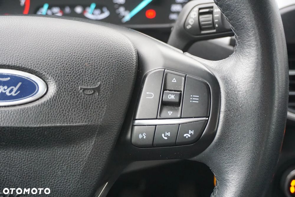 Ford Focus 1.0 EcoBoost Trend Edition Business - 24