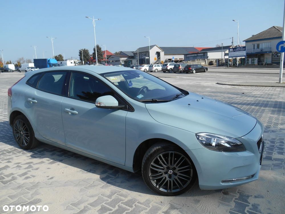 Volvo V40 D2 - 6