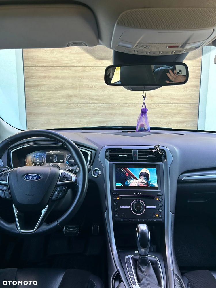 Ford Mondeo - 13