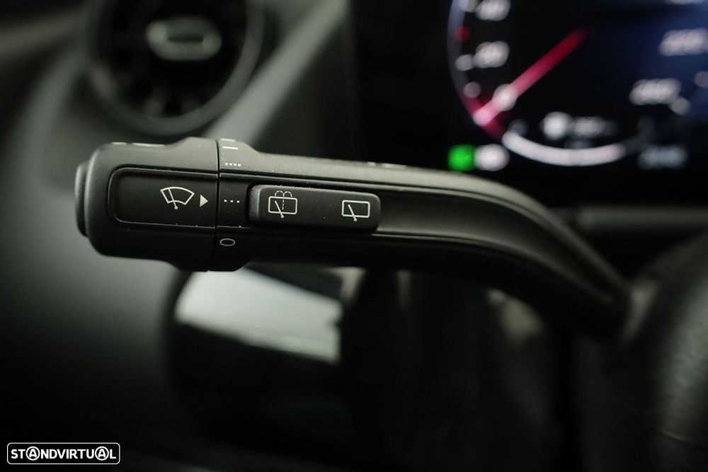 Mercedes-Benz GLA 200 - 15