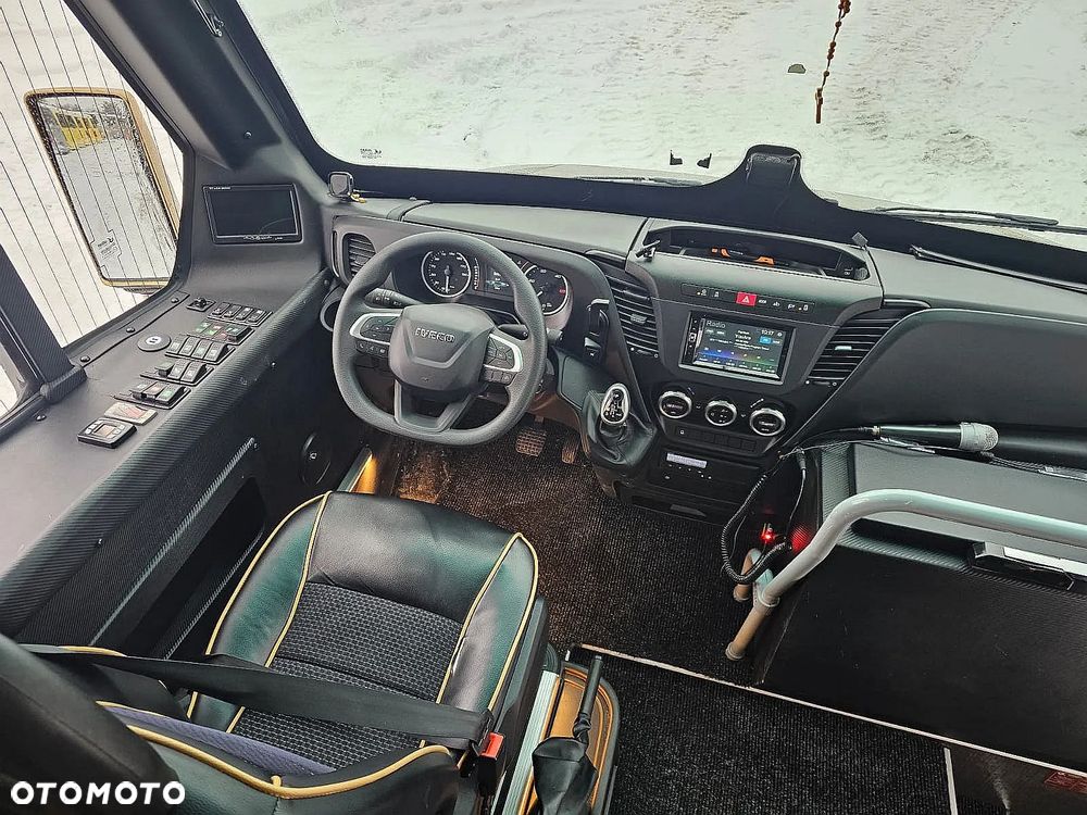 Iveco ŻAK 70C21 - 18