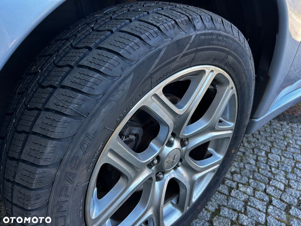 Mitsubishi Outlander 2.0 4WD Top - 18