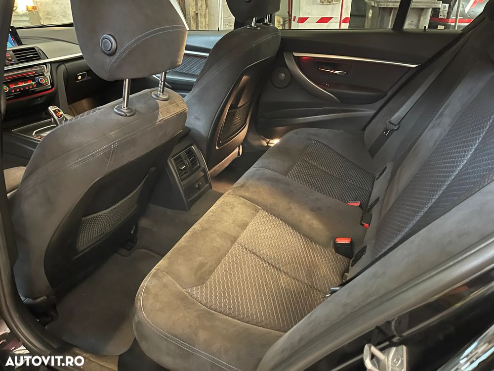 BMW Seria 3 330e iPerformance M Sport - 3