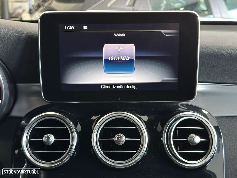 Mercedes-Benz GLC 350 e 4Matic 7G-TRONIC AMG Line - 38