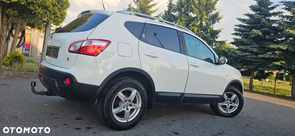 Nissan Qashqai - 4