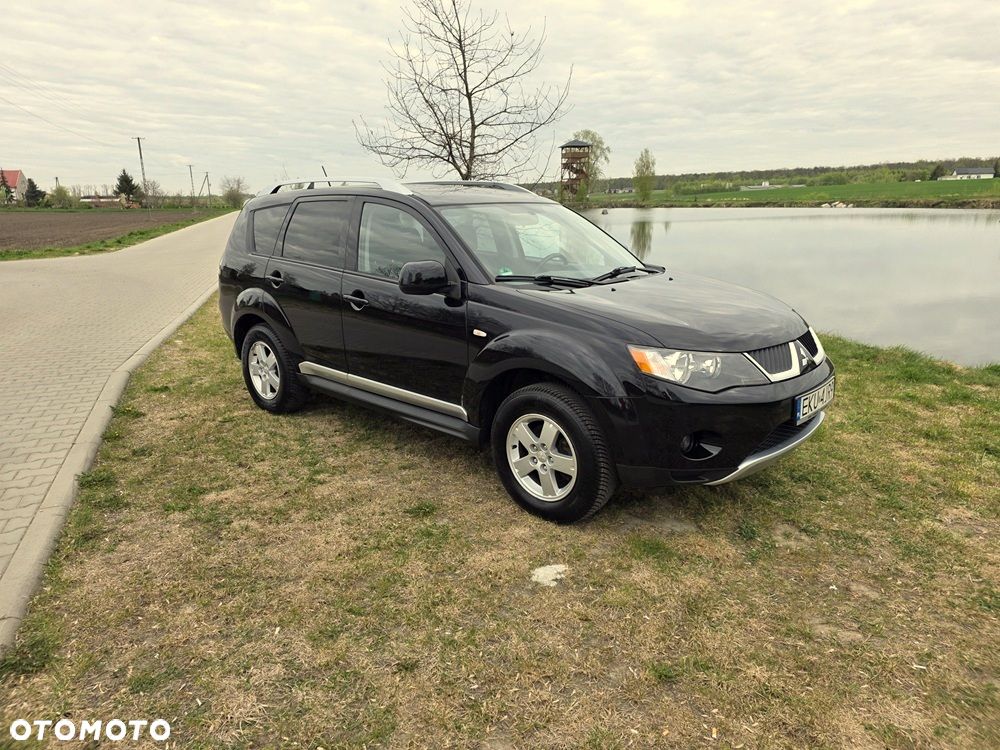 Mitsubishi Outlander 2.4 Intense - 14