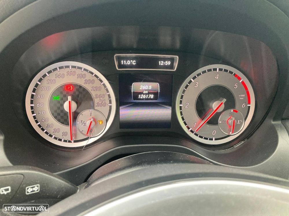 Mercedes-Benz A 180 - 10