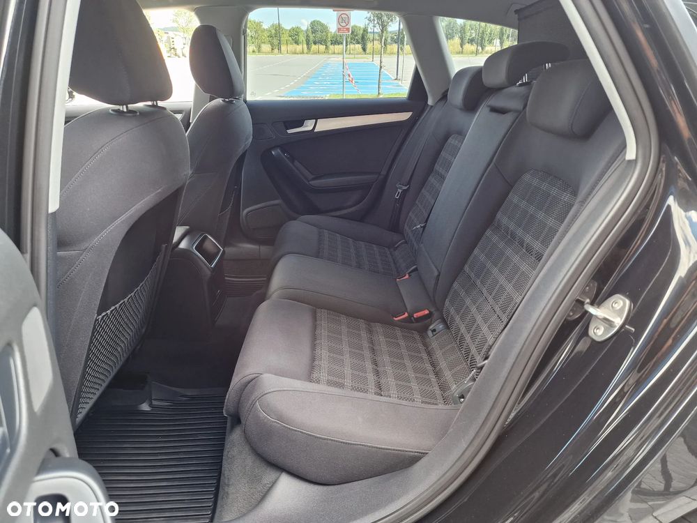Audi A4 Avant - 17