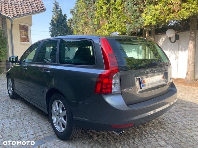 Volvo V50 - 3