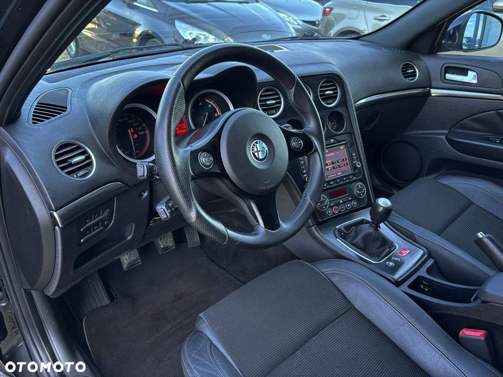 Alfa Romeo 159 - 12