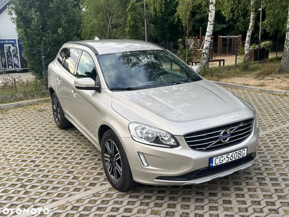 Volvo XC 60 D3 Geartronic Momentum - 10
