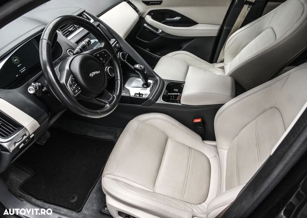 Jaguar E-Pace D150 AWD HSE - 11