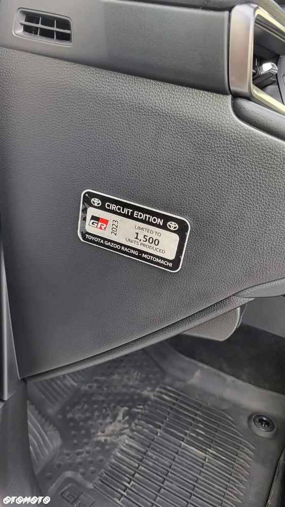 Toyota Corolla - 9