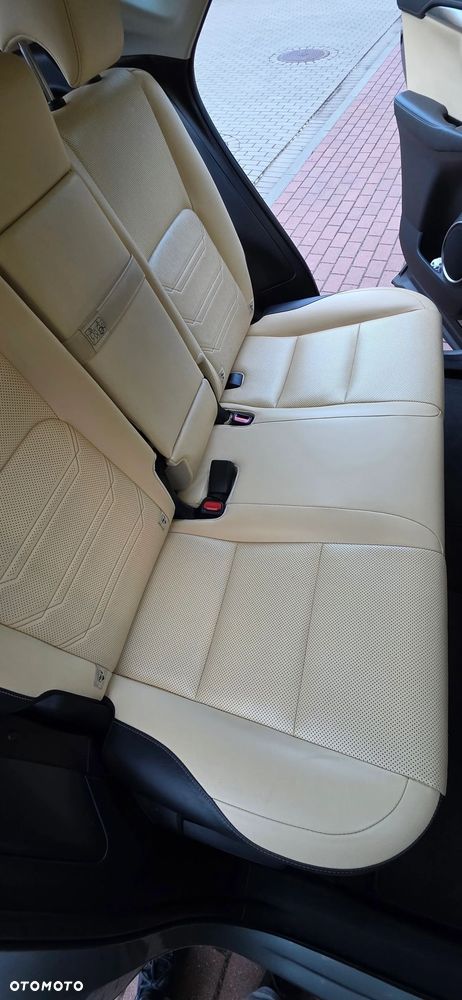 Lexus NX 300h Prestige AWD - 21